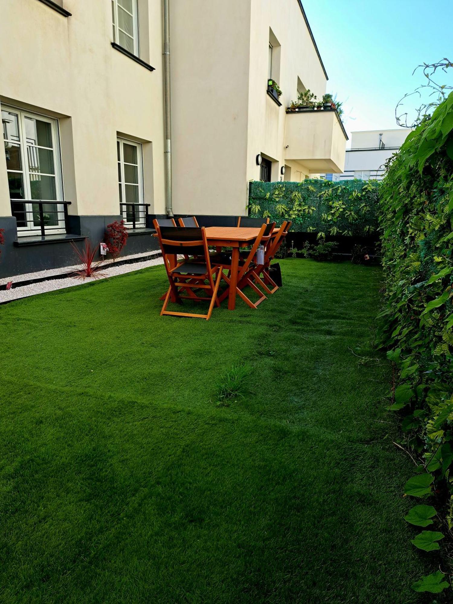 שסי The Green Terrace Disneyland מראה חיצוני תמונה